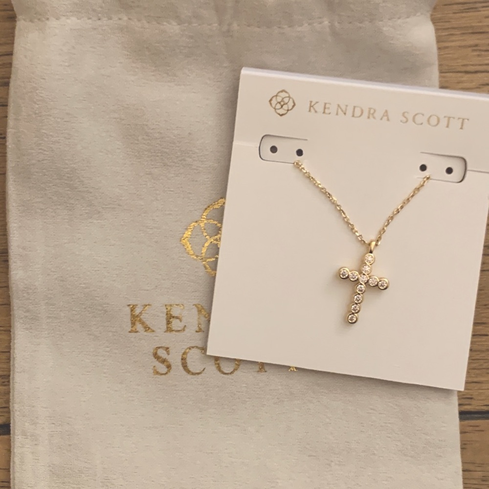 Kendra Scott Cross Gold Pendant Necklace